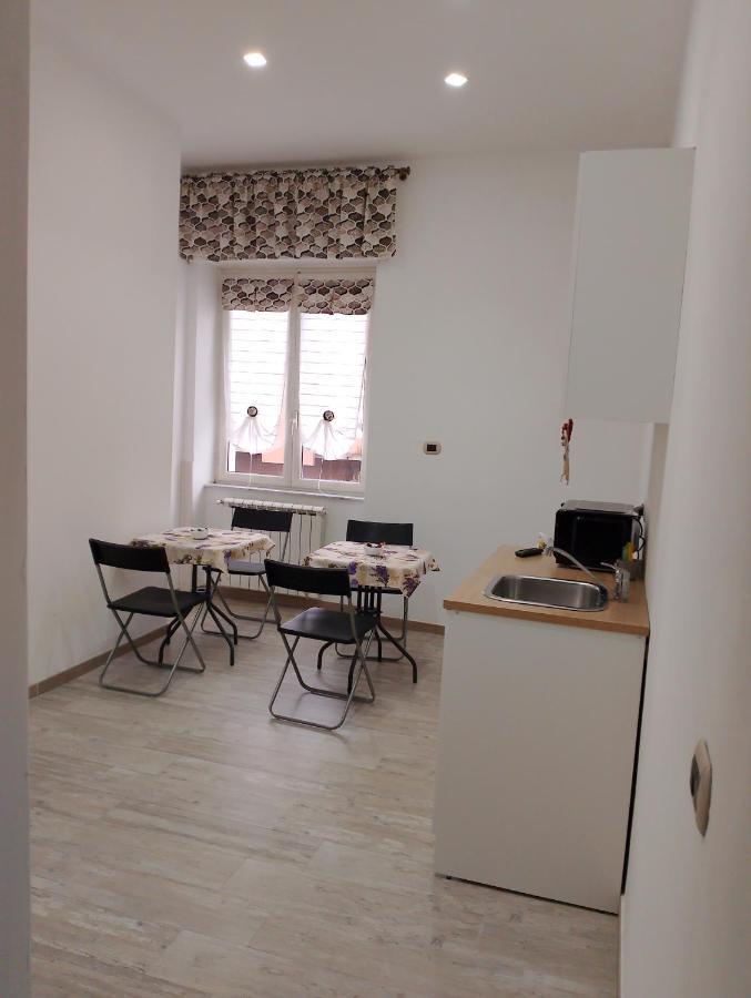 B&B Airport Serenity Suites Napoli Esterno foto